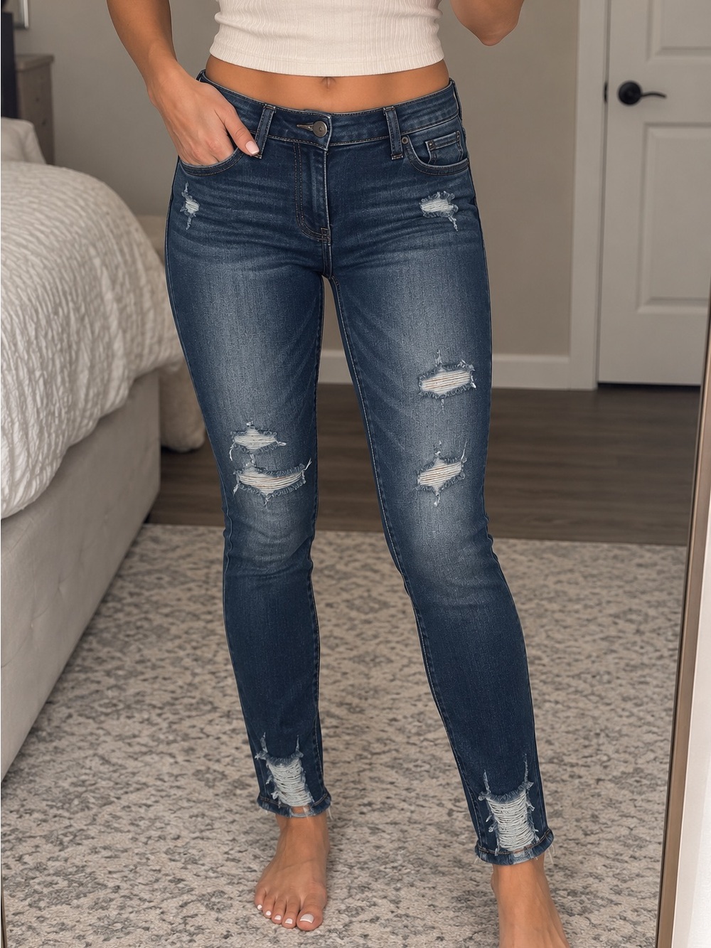 NWOT BKE Stella Distressed Skinny Jeans - Dark Blue